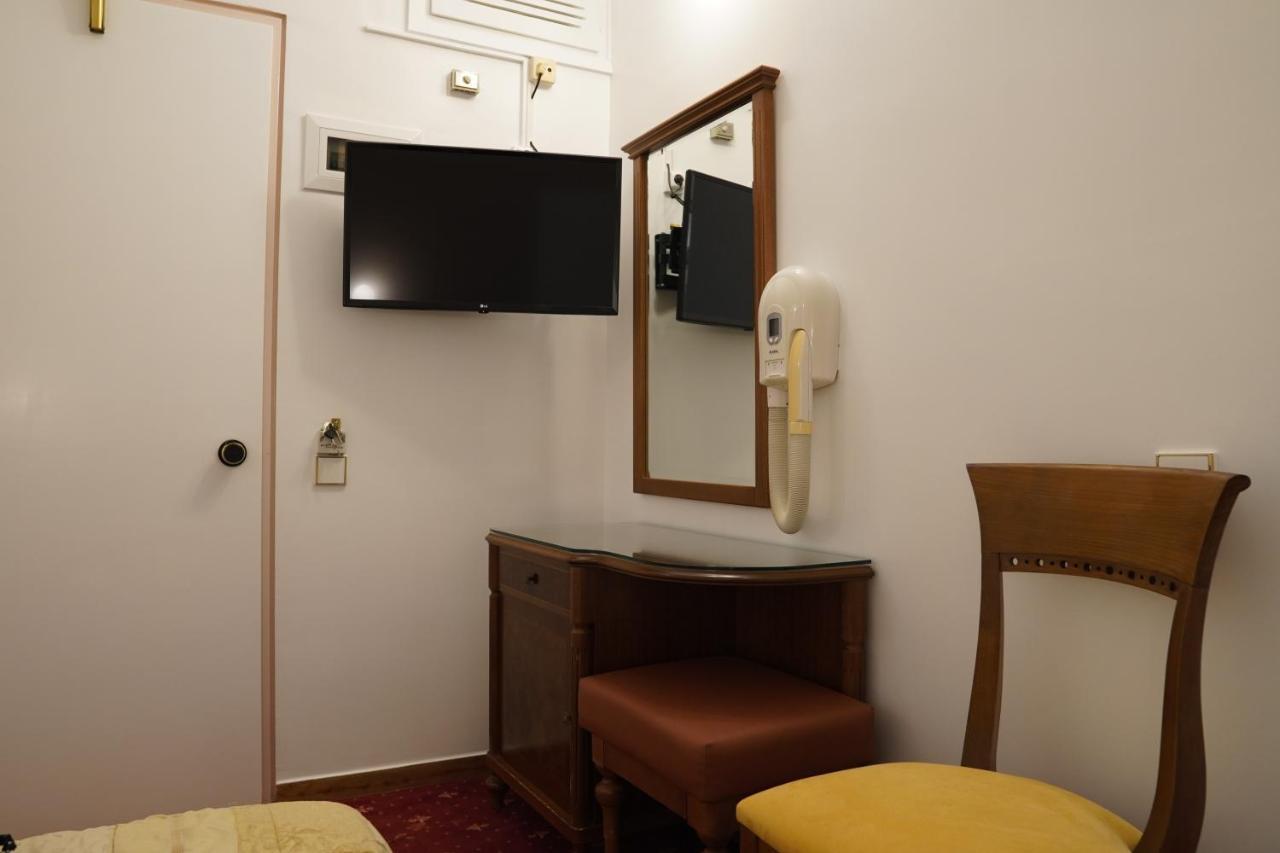 Balasca Hotel Athén Kültér fotó
